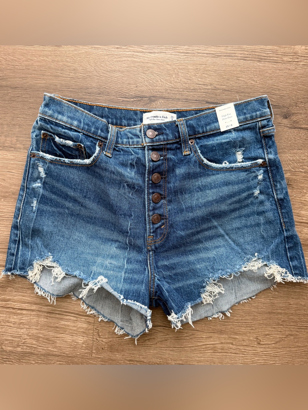 Abercrombie & Fitch High Rise Mom Shorts Size 29 / 8 Distressed Denim Cutoffs